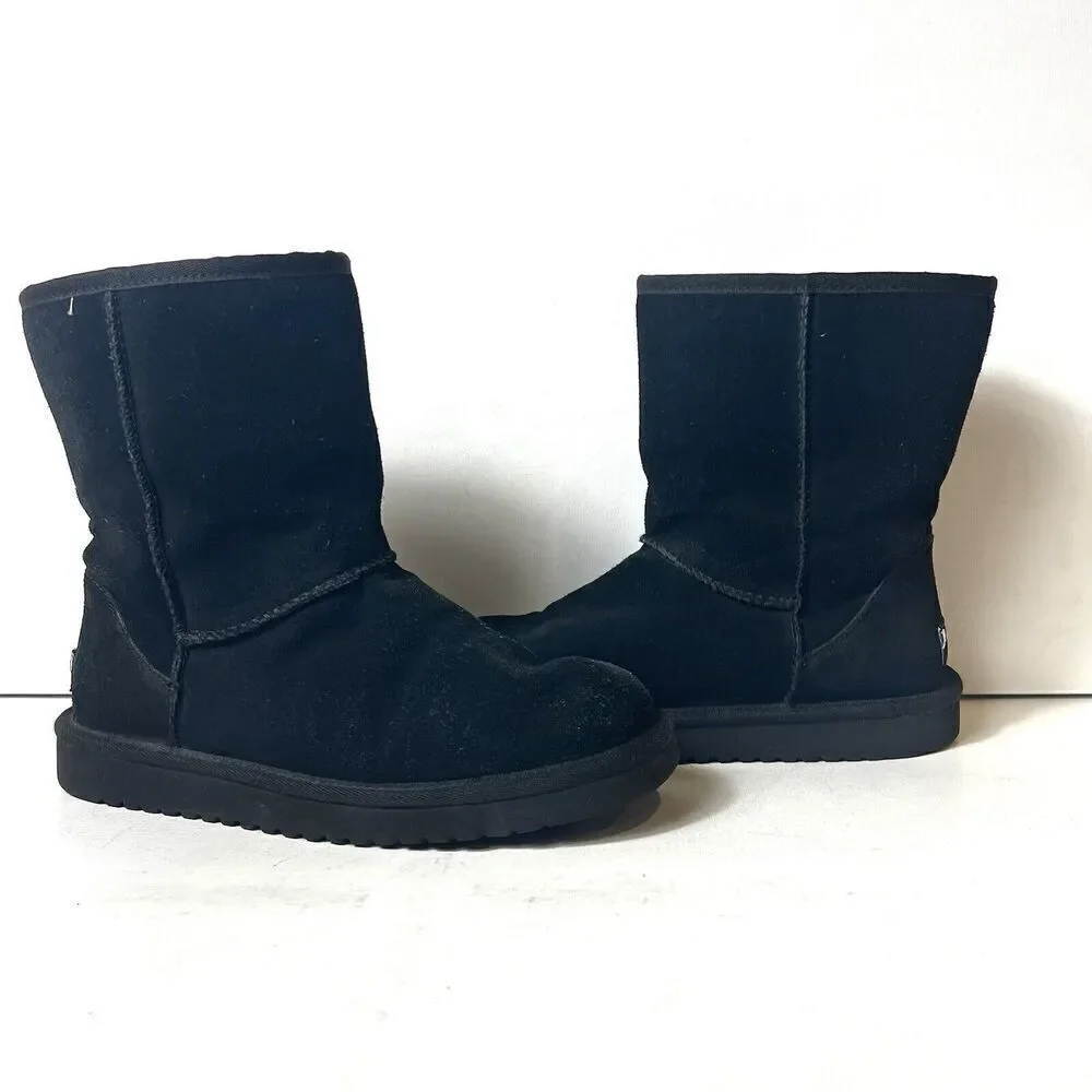 Koolaburra By Ugg Black Short Winter Boots Sherpa Lining Pull On Women's Size 7
